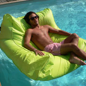 fauteuil gonflable - vert anis - sitin pool
